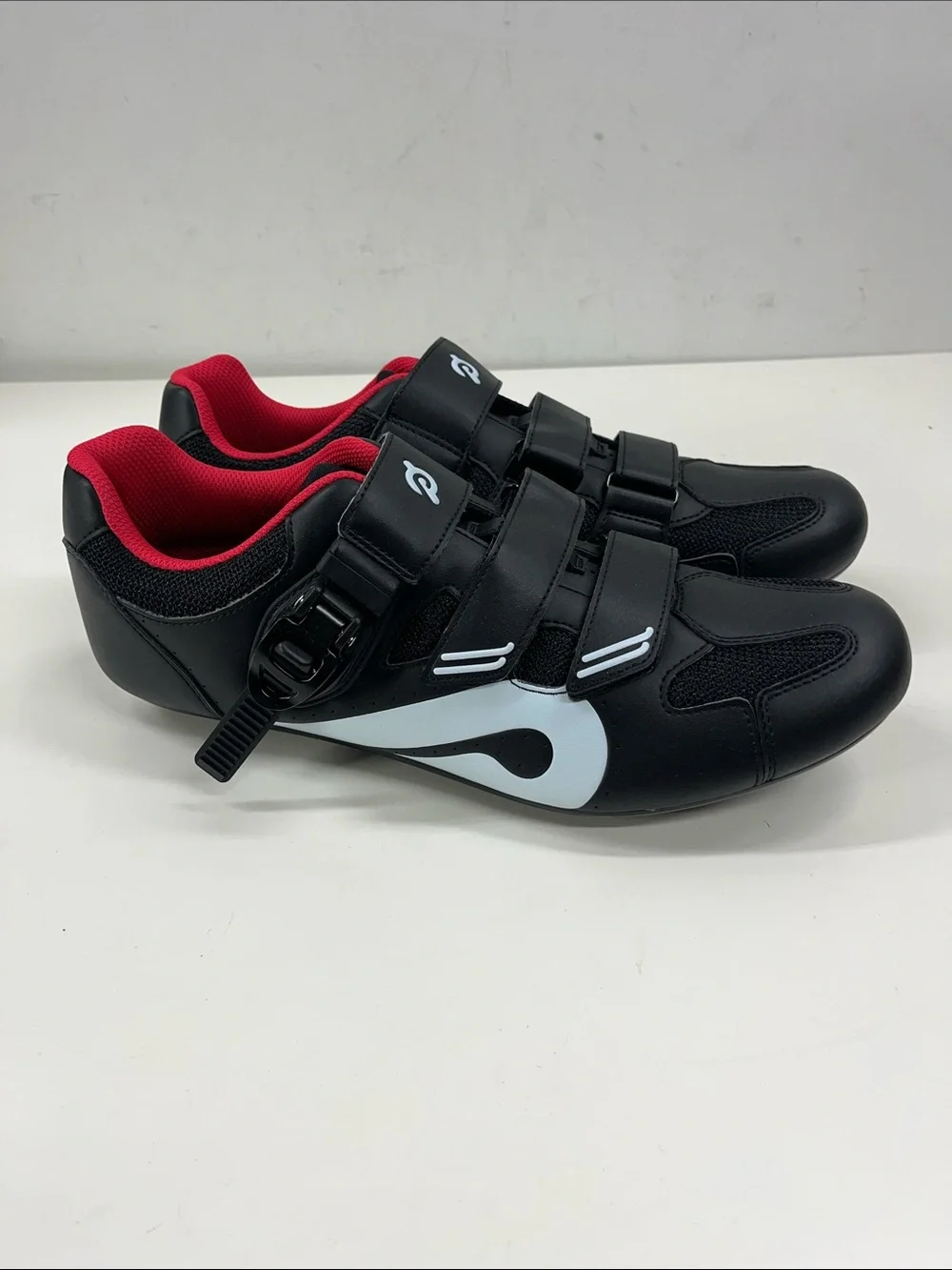 New Peleton Cycling Shoes in Black Size 45 (No Hardware included)